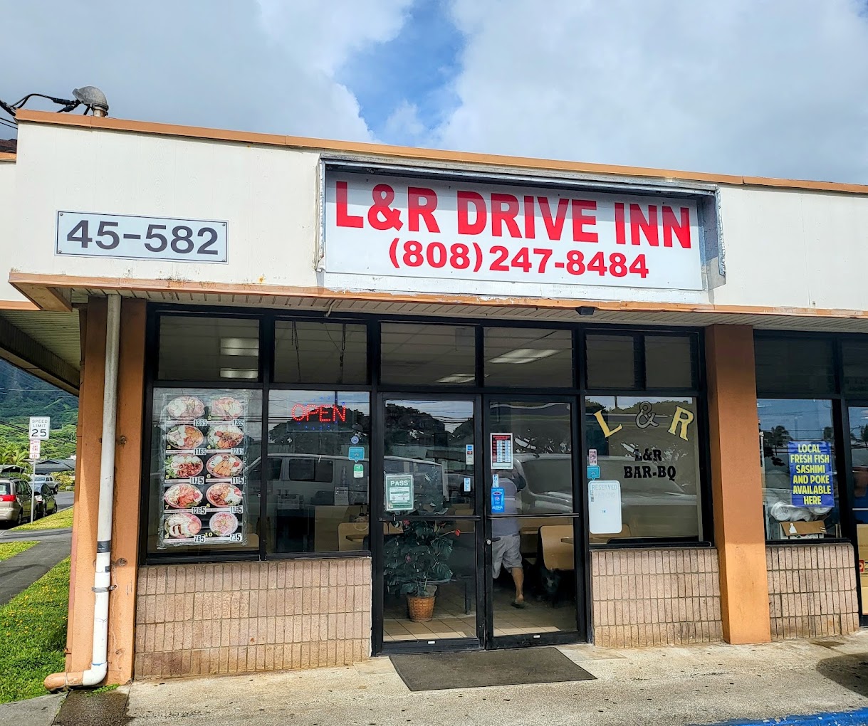 L & R Drive Inn