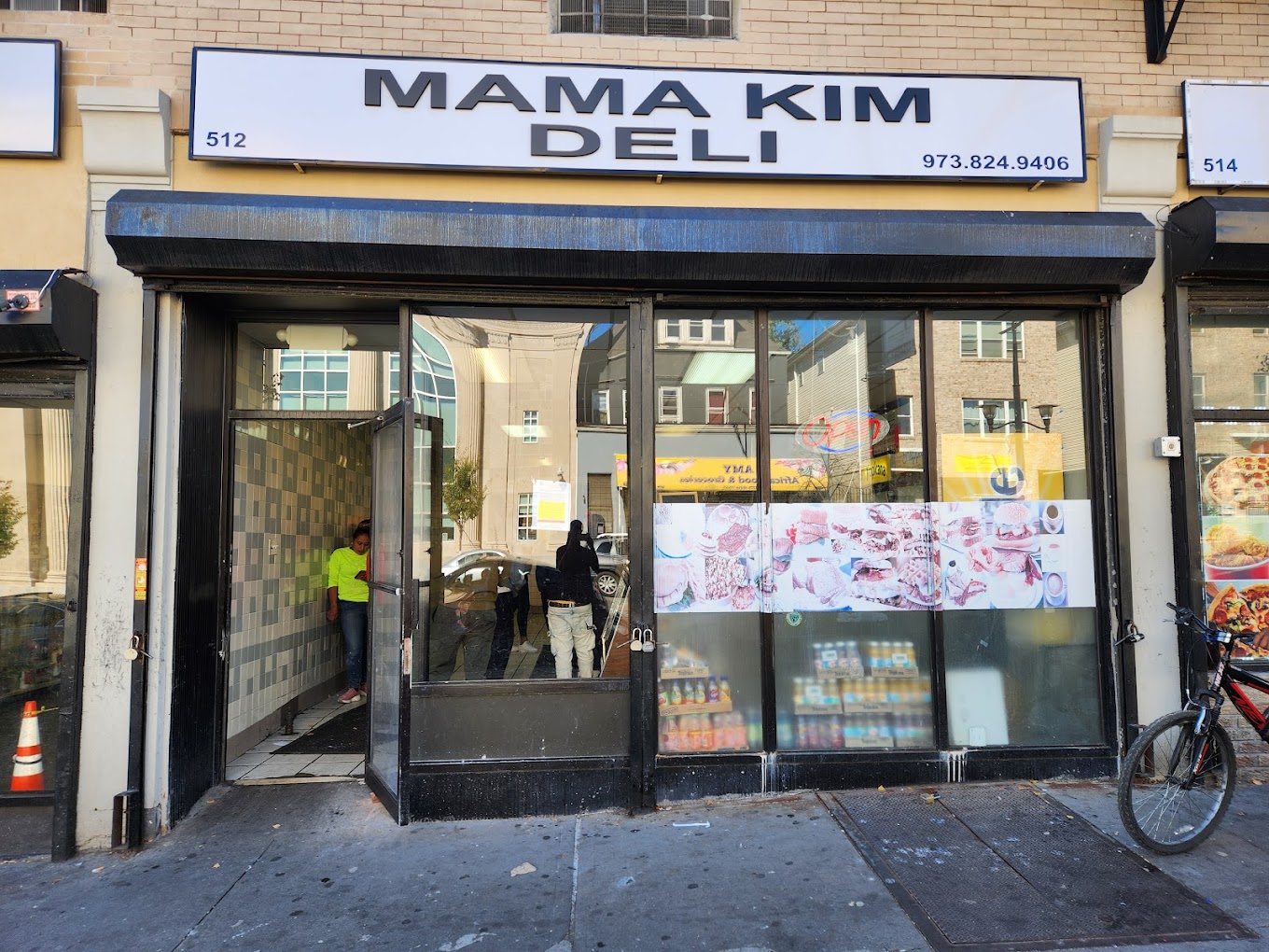 Mama Kim Deli